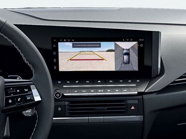Opel Astra intellivision 2022